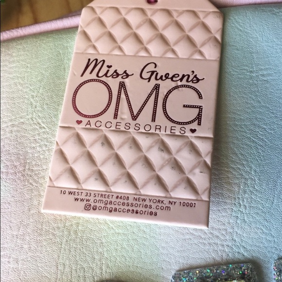 Miss Gwen Love Tie Dye Lunch Bag - Picture 10 of 15